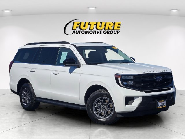 Used 2025 White Ford Active image 1