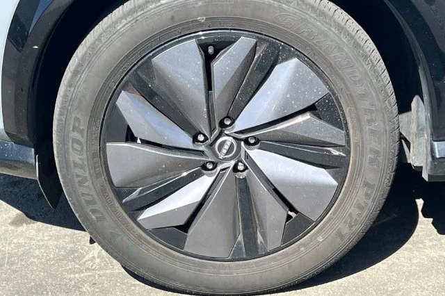 Used 2024 Gray Nissan ENGAGE+ e-4ORCE image 4