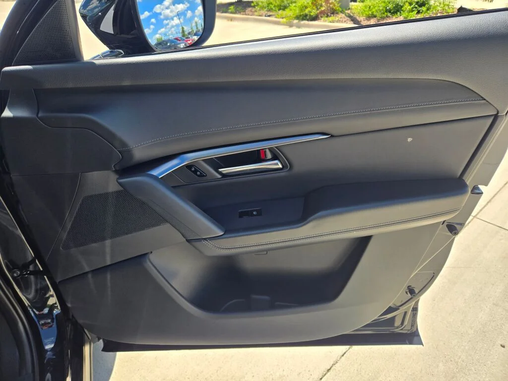 New 2026 Jet Black Mica Mazda 2.5 S Select AWD image 6