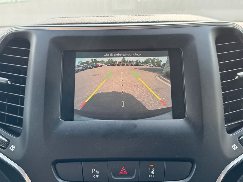2021 Jeep Cherokee Latitude Plus - Photo 29