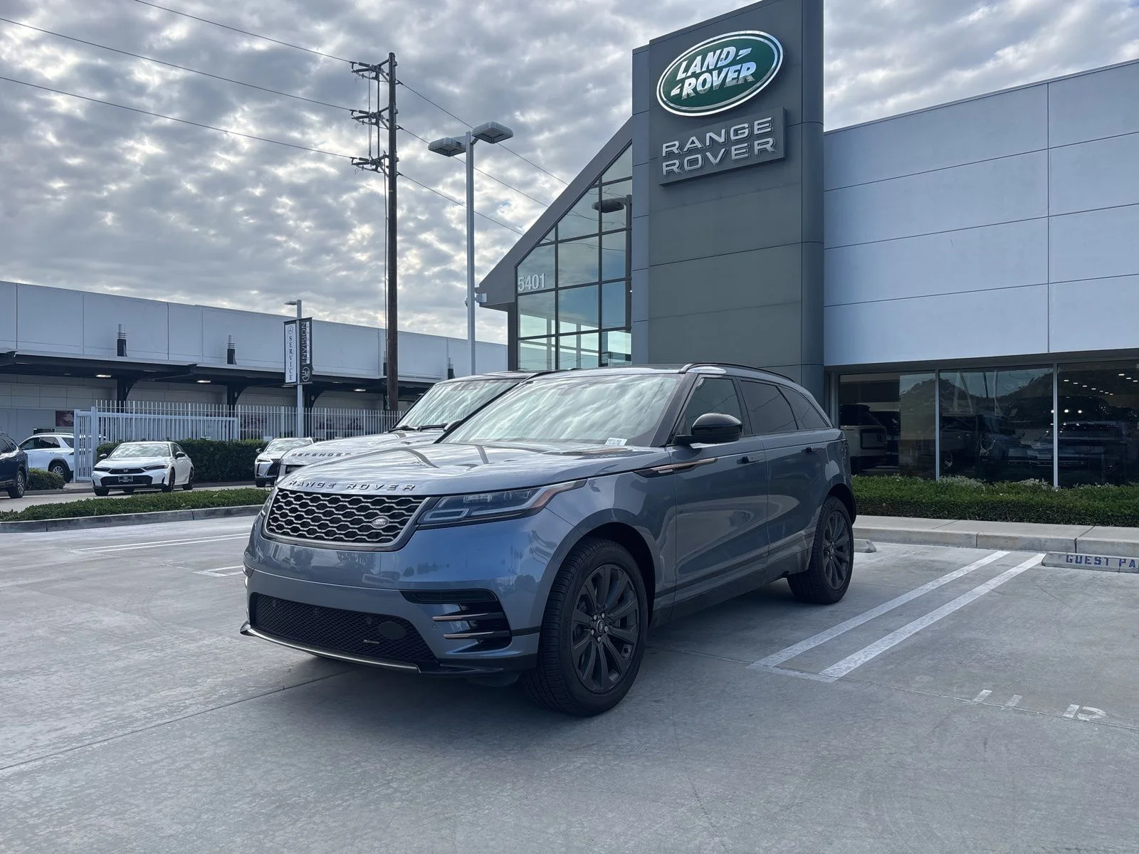 2023 Land Rover Range Rover Velar R-Dynamic S's photo