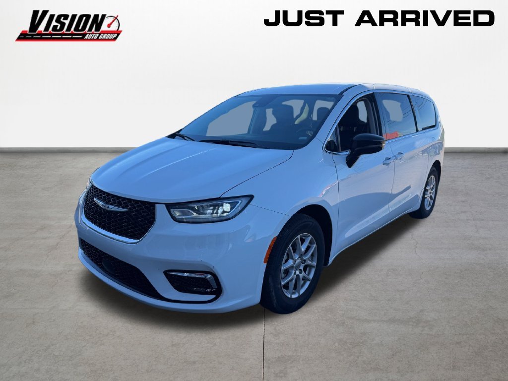 2024 Chrysler Pacifica
