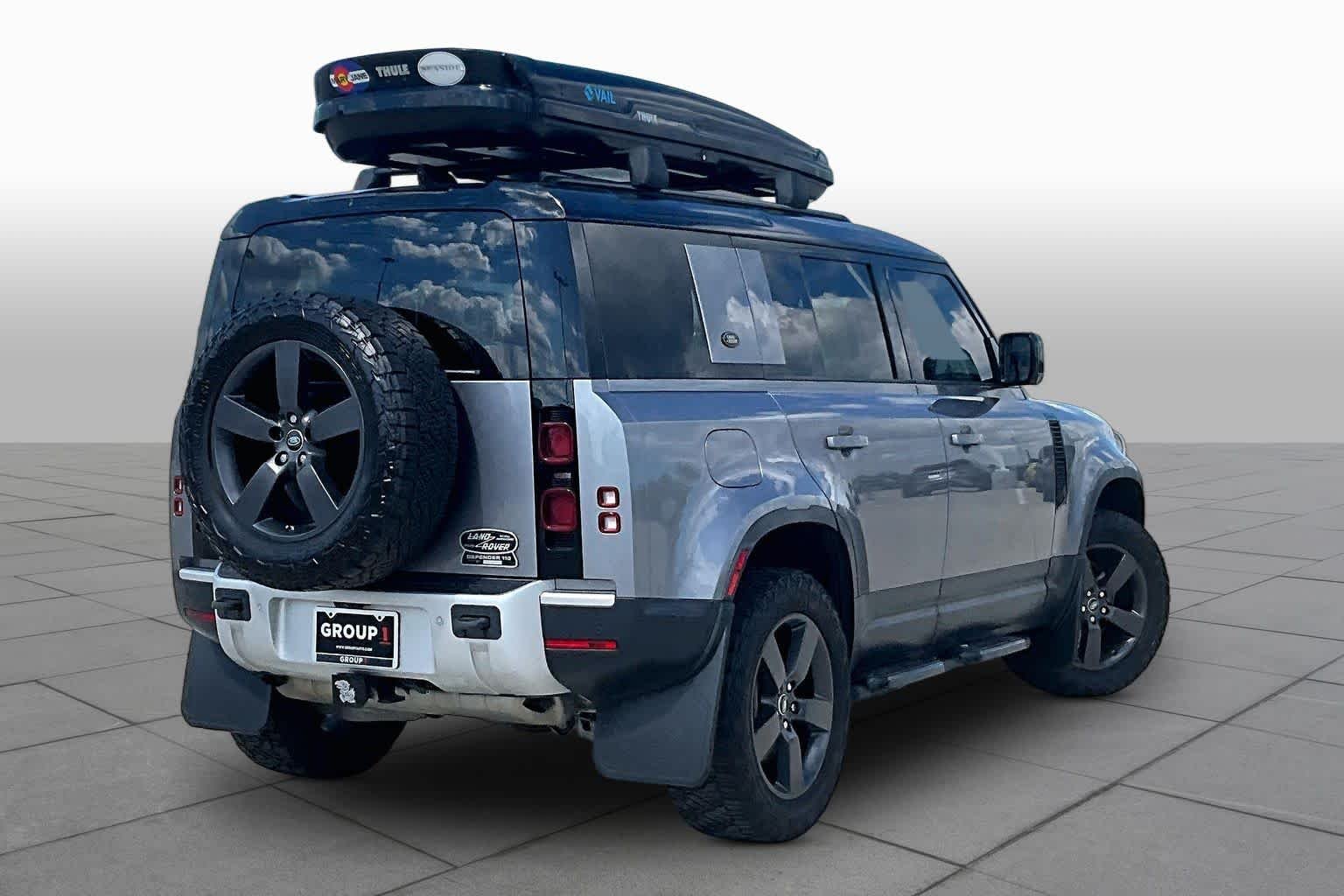 Used 2020 Eiger Grey Metallic Land Rover HSE image 12