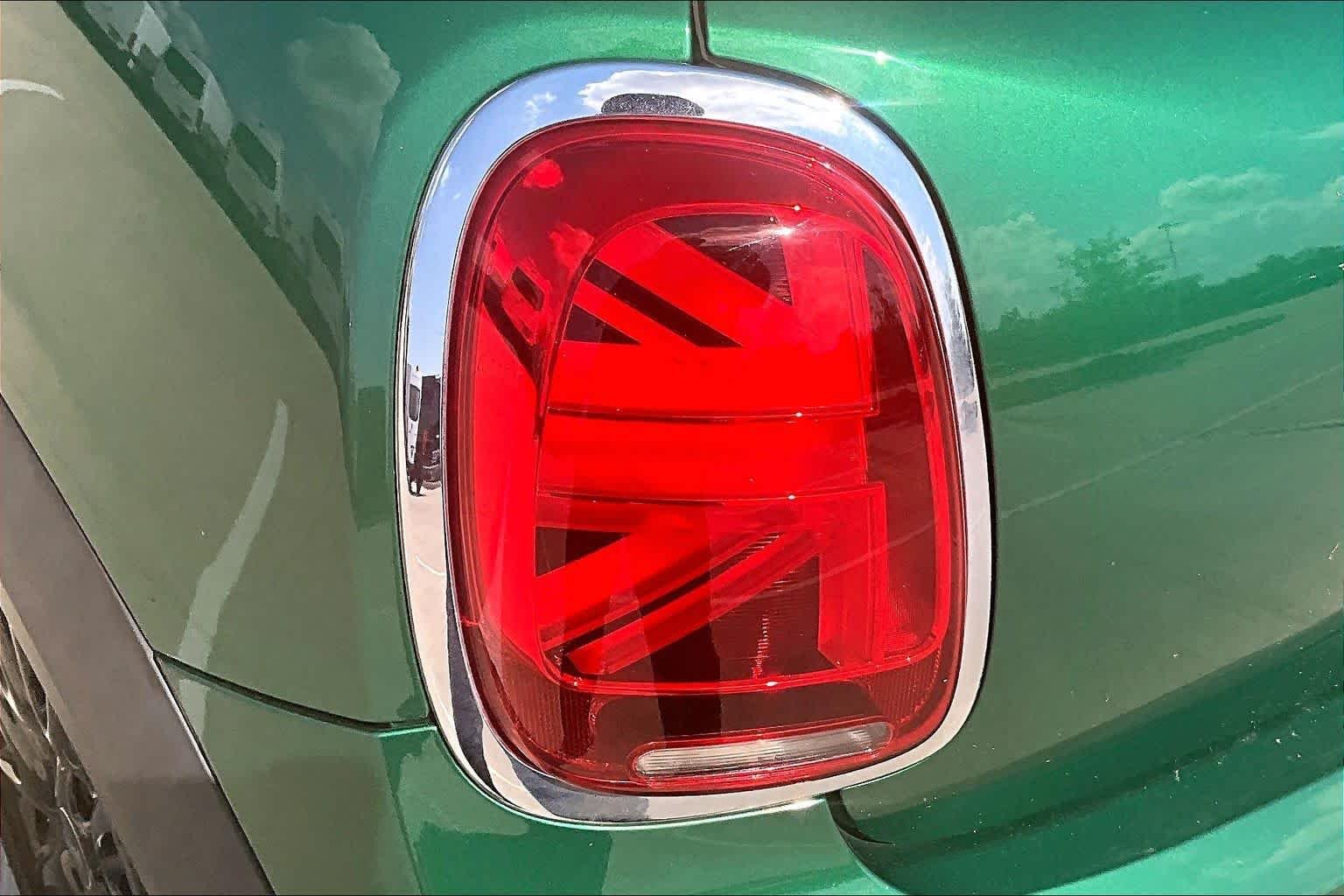 Used 2023 British Racing Green IV Metallic MINI Cooper image 26