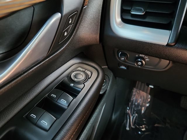 Used 2019 SATIN STEEL METALLIC GMC SLE image 39