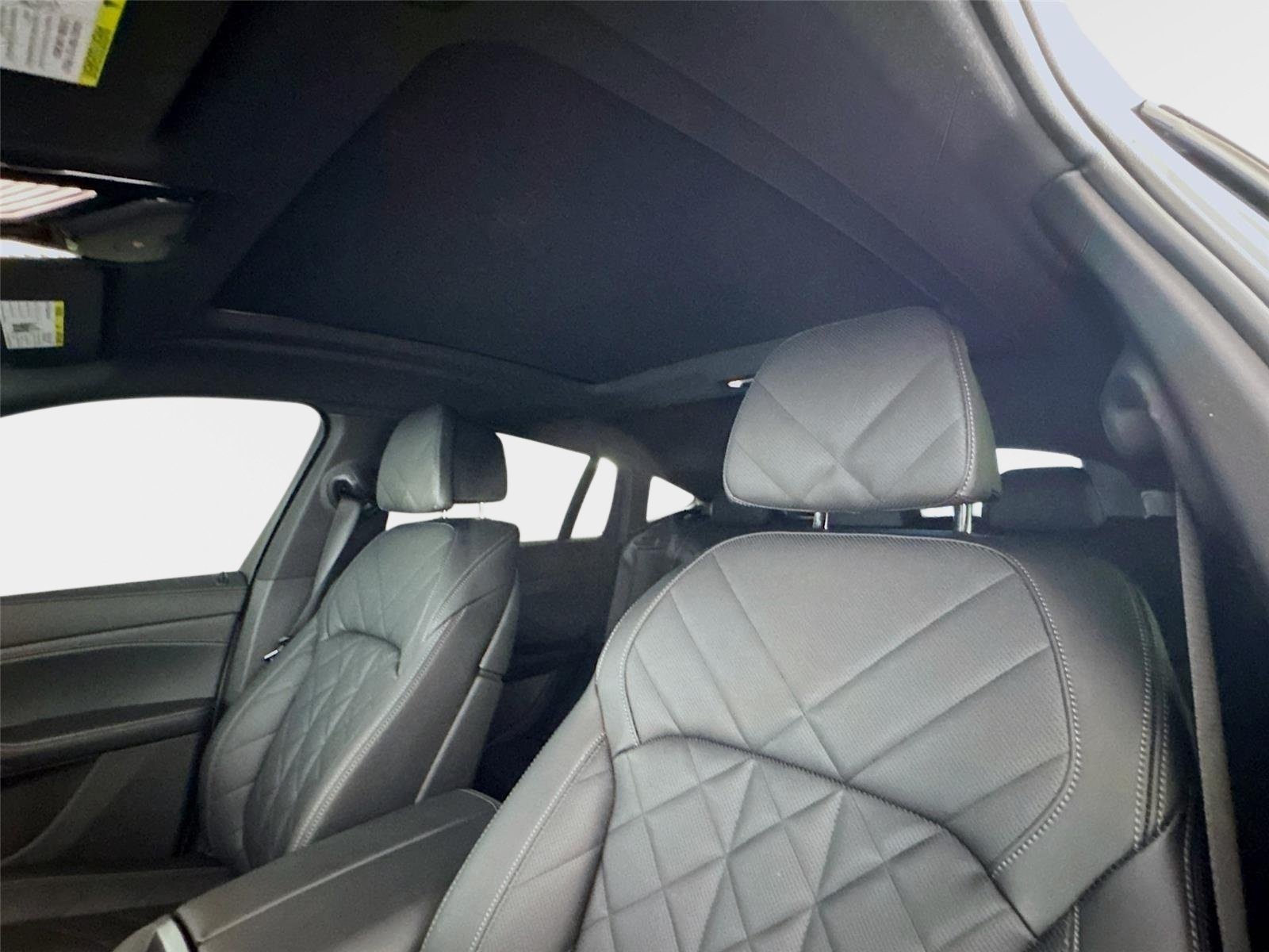 Used 2025 Gray Metallic BMW xDrive40i image 14