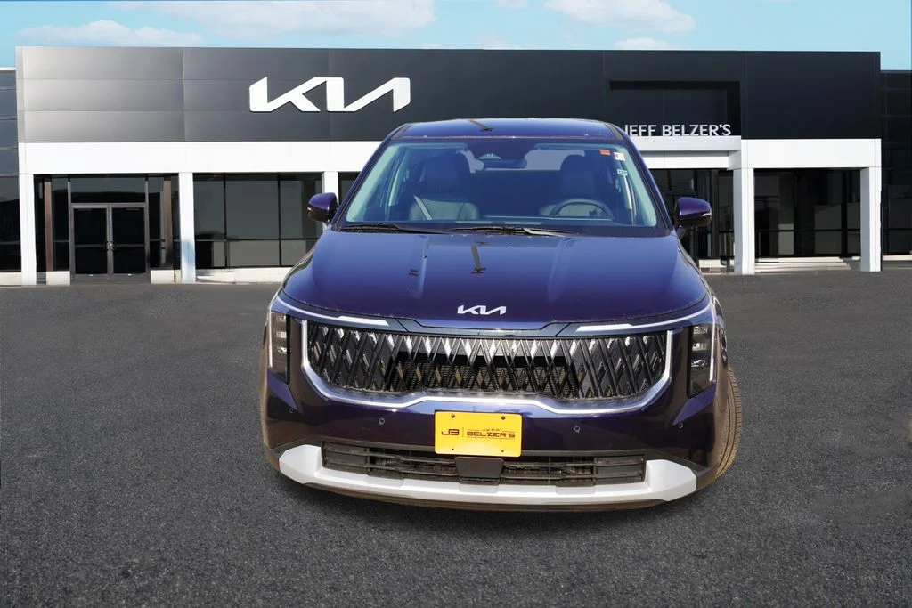 2027 Kia Carnival LXS - Photo 8