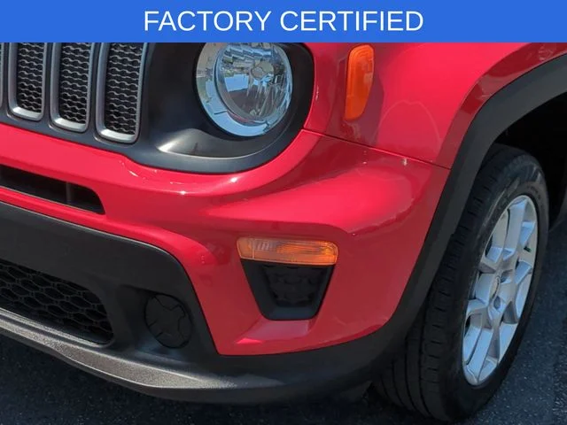 Used 2023 Red Jeep Latitude image 9