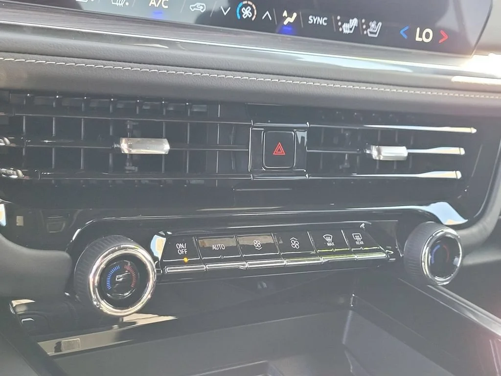 2026 Chevrolet Tahoe Premier - Photo 19