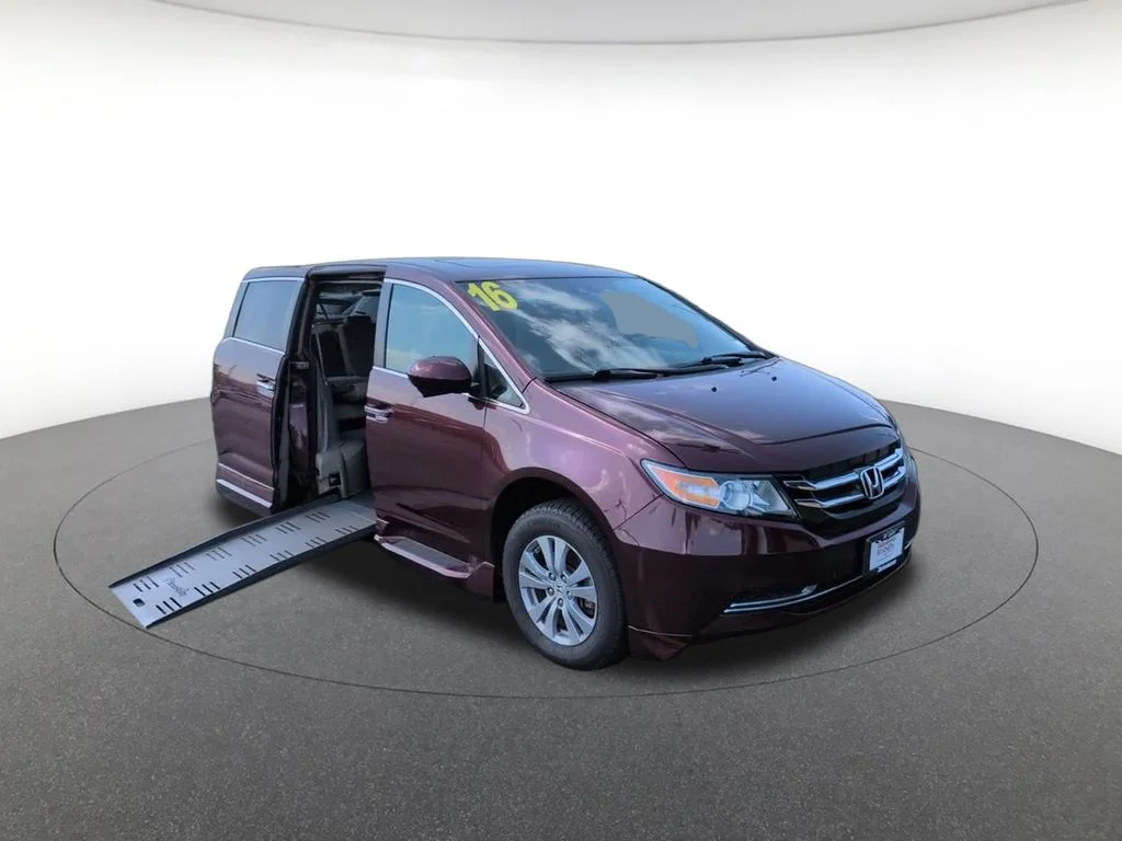 Used 2016  Honda EX-L image 11