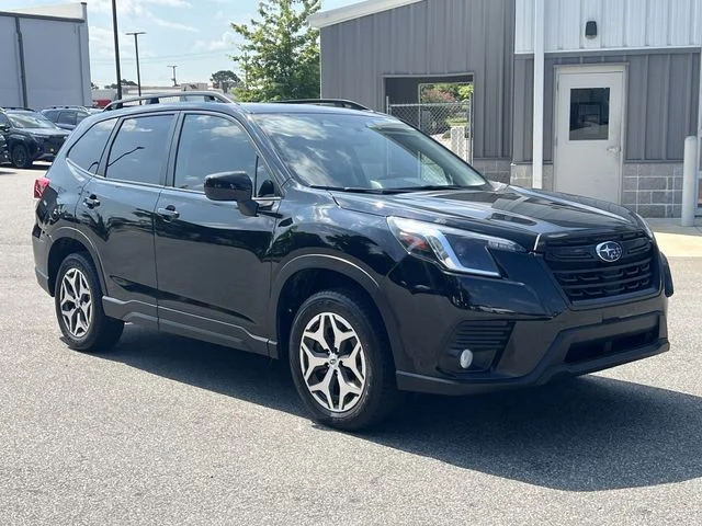 Used 2023 Black Subaru Premium image 15