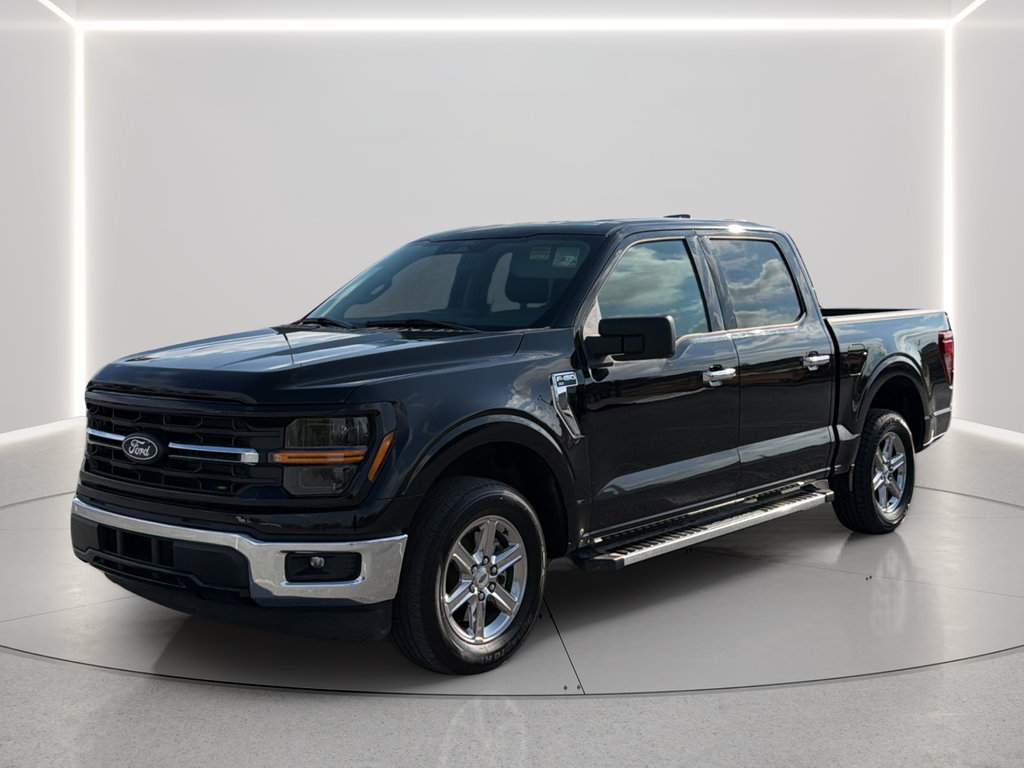 Used 2025 Black Metallic Ford XLT image 9