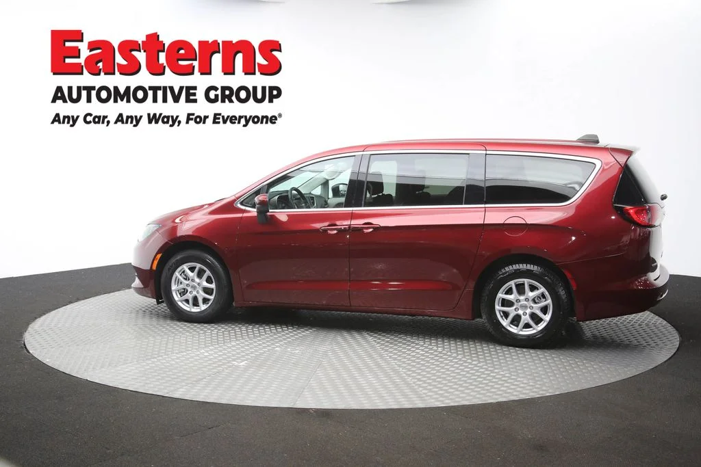 Used 2023 Red Chrysler LX image 61
