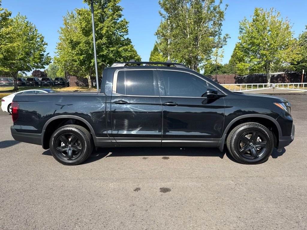 Used 2022 Crystal Black Pearl Honda Black Edition image 7