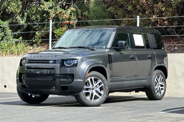 2026 Land Rover Defender 110 S