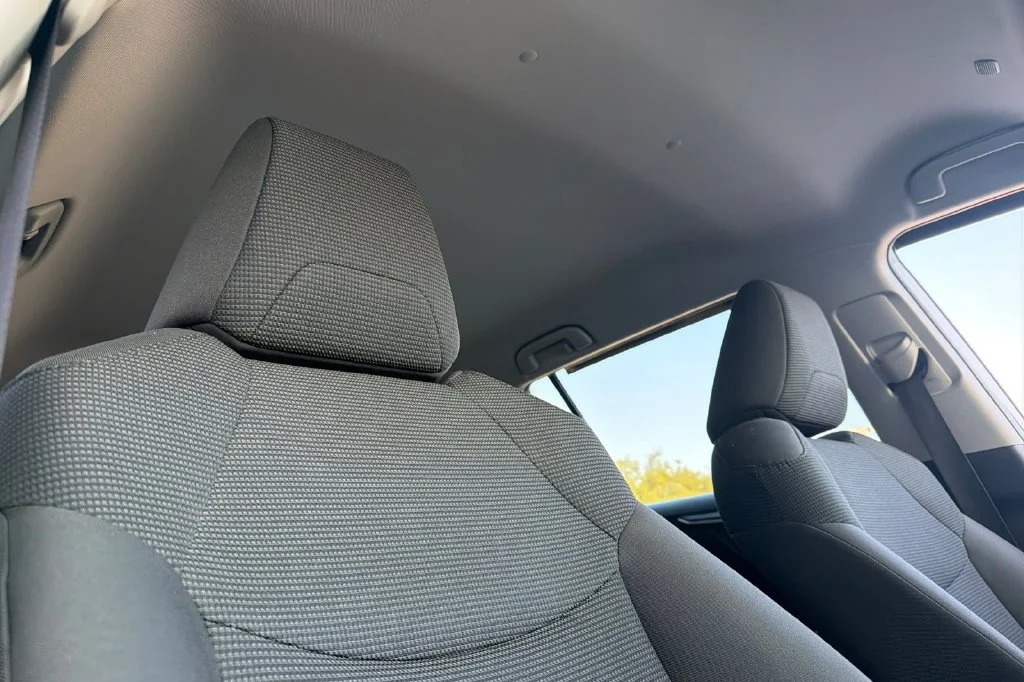 Used 2024 Ice Cap Toyota LE image 21