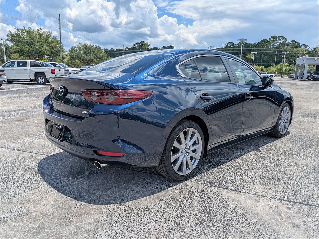 Used 2021 Deep Crystal Blue Mazda Select image 7