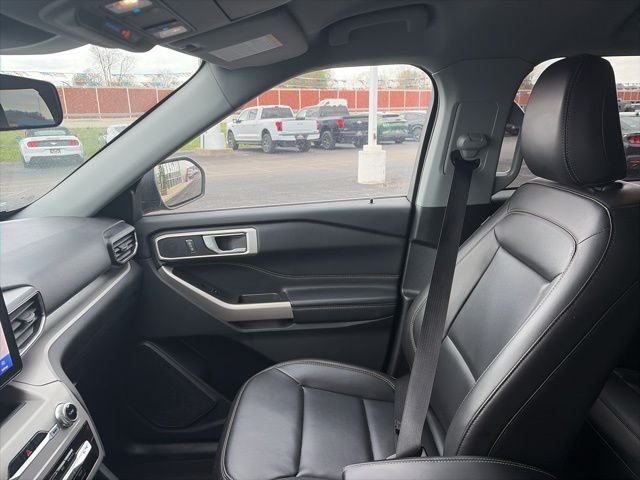 Used 2022 Gray Metallic Ford XLT image 28