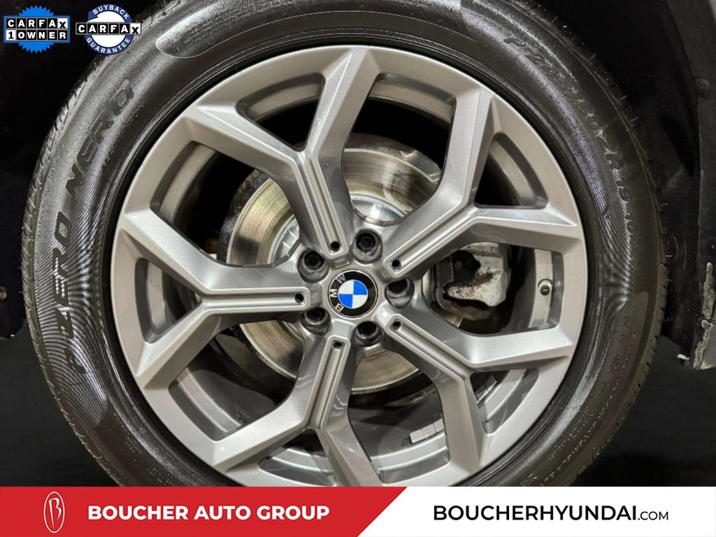 Used 2023 Black BMW xDrive30i image 30