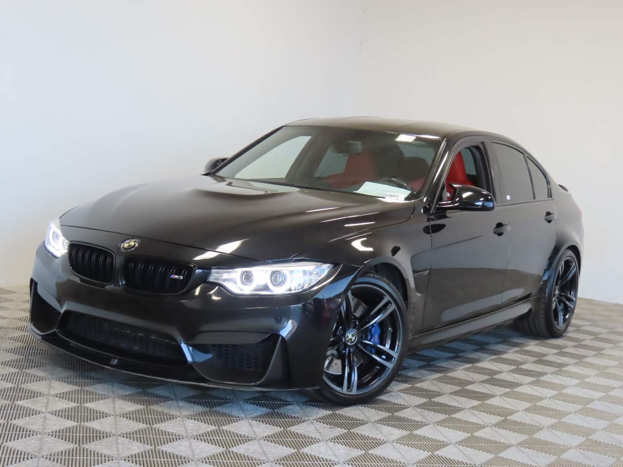 Used 2017 Black Sapphire Metallic BMW  image 1