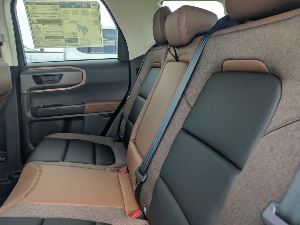 New 2025 Ruby Red Metallic Tinted Clearcoat Ford Outer Banks® image 45