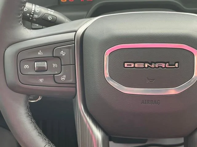 Used 2026 Onyx Black GMC Denali Ultimate image 29