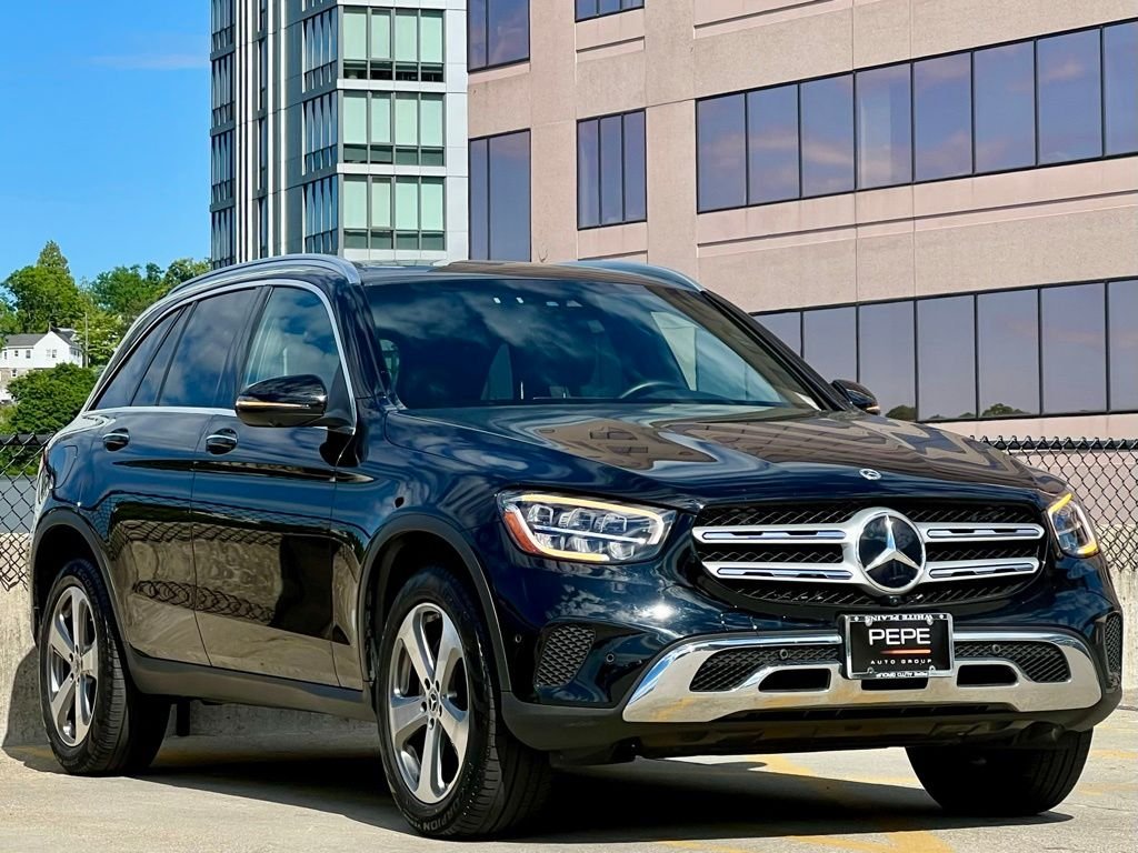 2022 Mercedes-Benz GLC GLC 300 4MATIC's photo