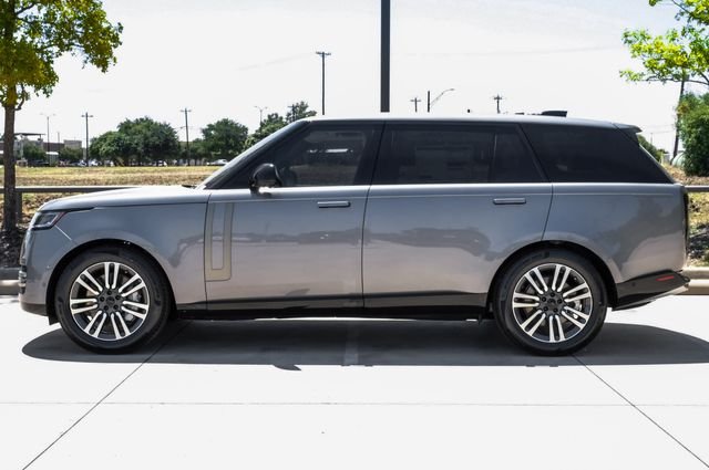 New 2026  Land Rover SE image 16