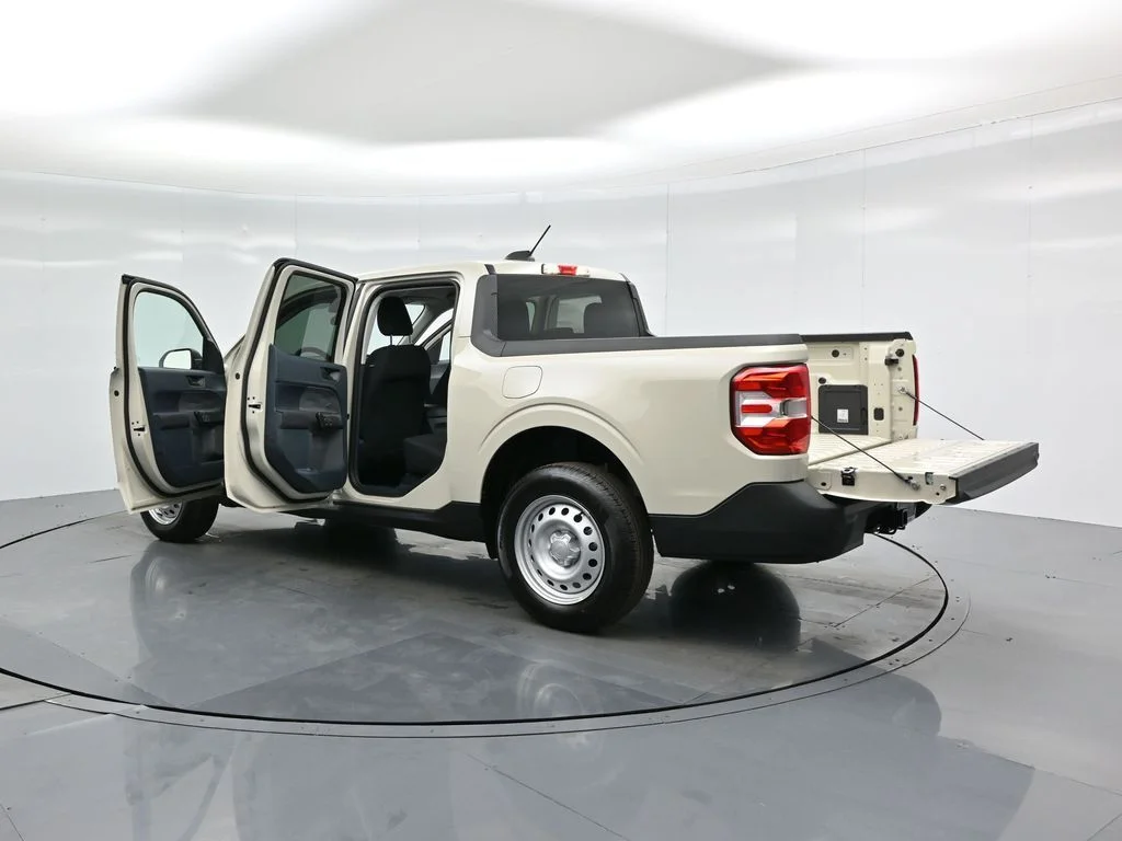 New 2025 Desert Sand Ford XL image 29