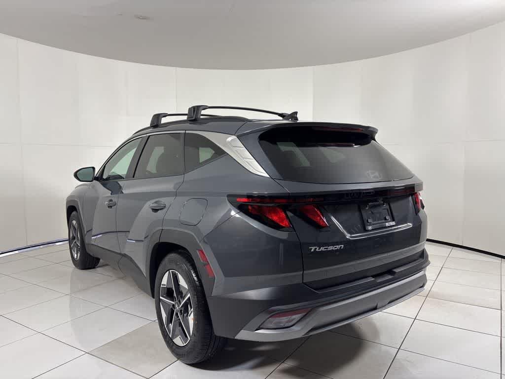 New 2026 Ecotronic Gray Hyundai SEL FWD image 3