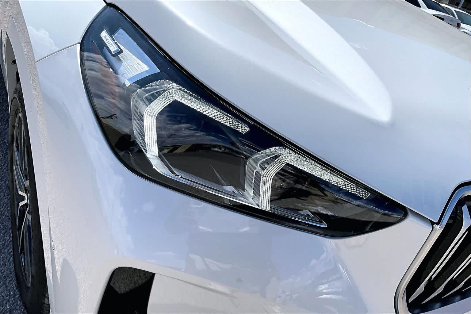 Used 2025 Alpine White BMW xDrive28i image 26