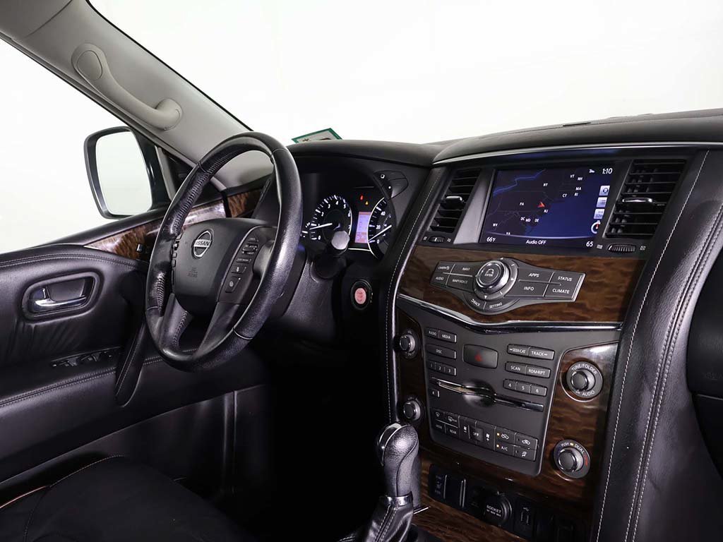 Used 2019 White Nissan SL image 37