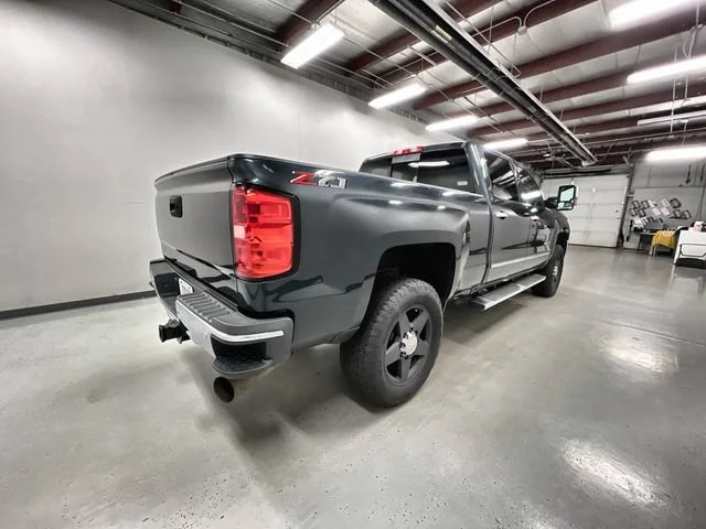 2019 Chevrolet Silverado 2500HD LTZ - Photo 8