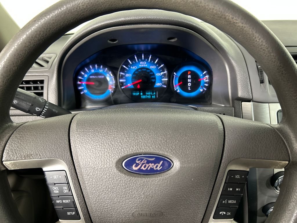 2010 Ford Fusion SE - Photo 13