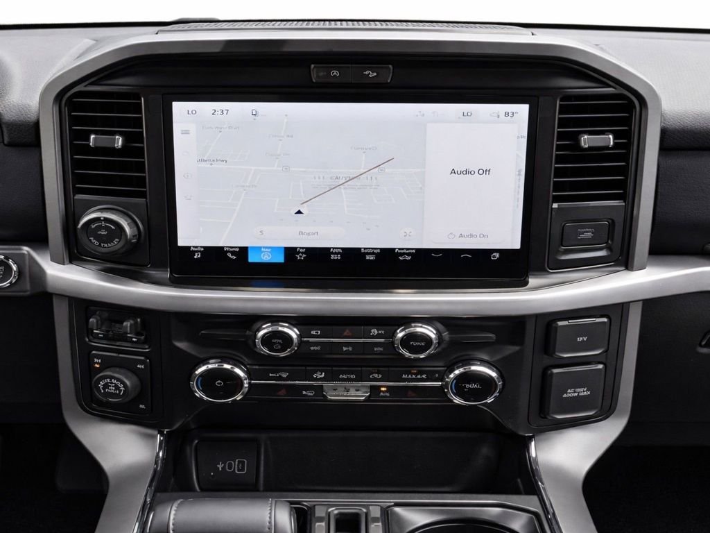 New 2026 Carbonized Gray Metallic Ford XLT image 15