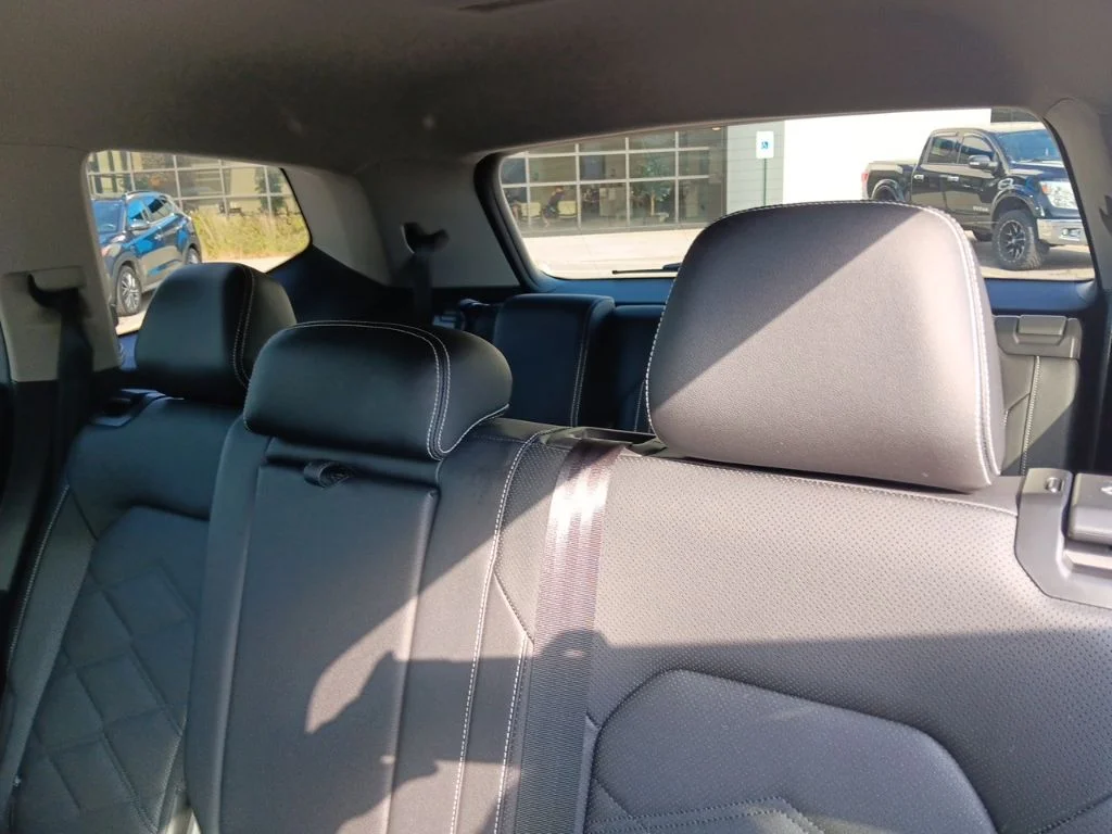 Used 2026 Black Volkswagen SE w/Technology image 30