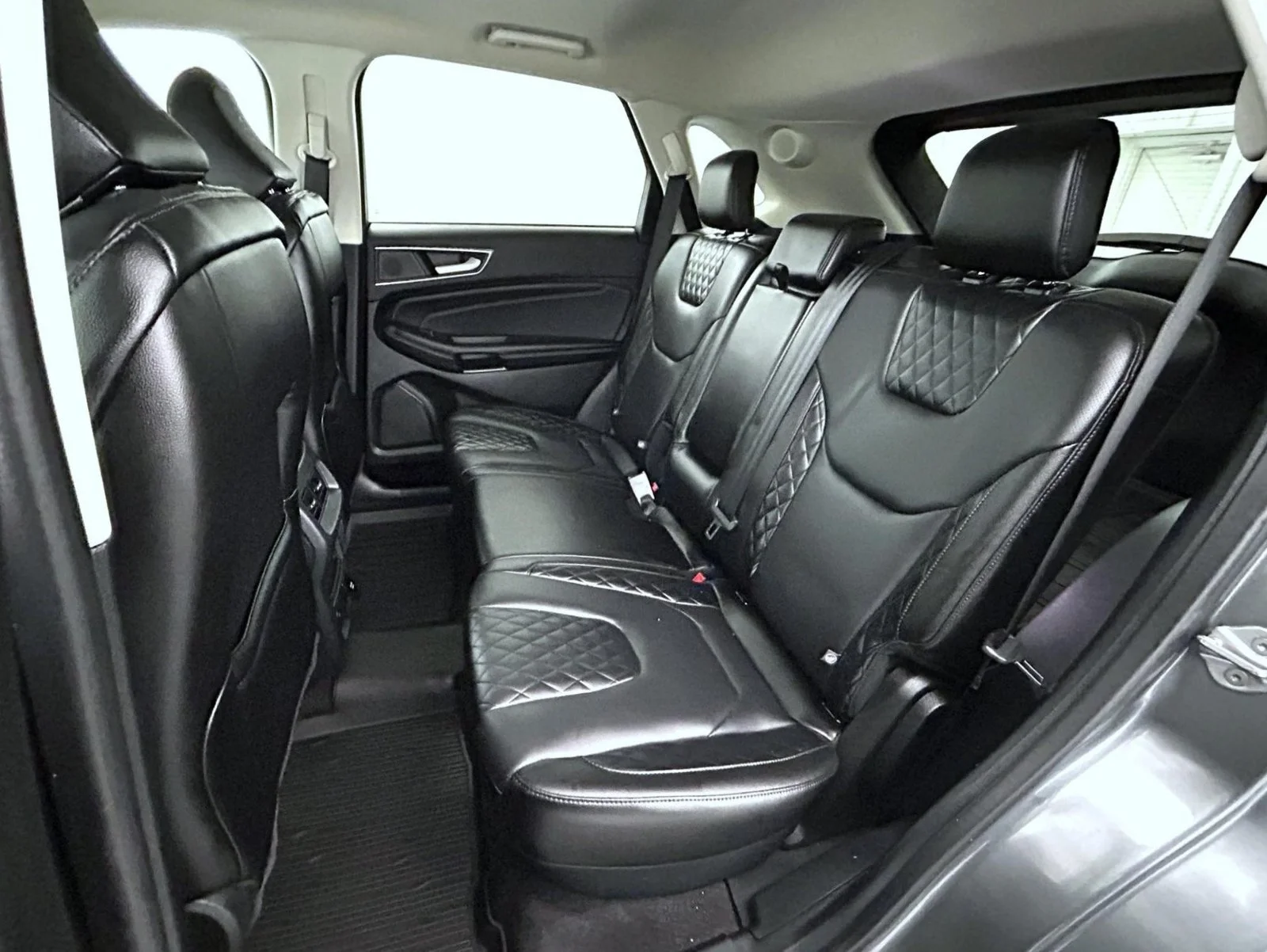 Used 2024 Gray Ford Titanium image 19