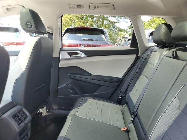 New 2026 White Volkswagen 1.5T SE image 16