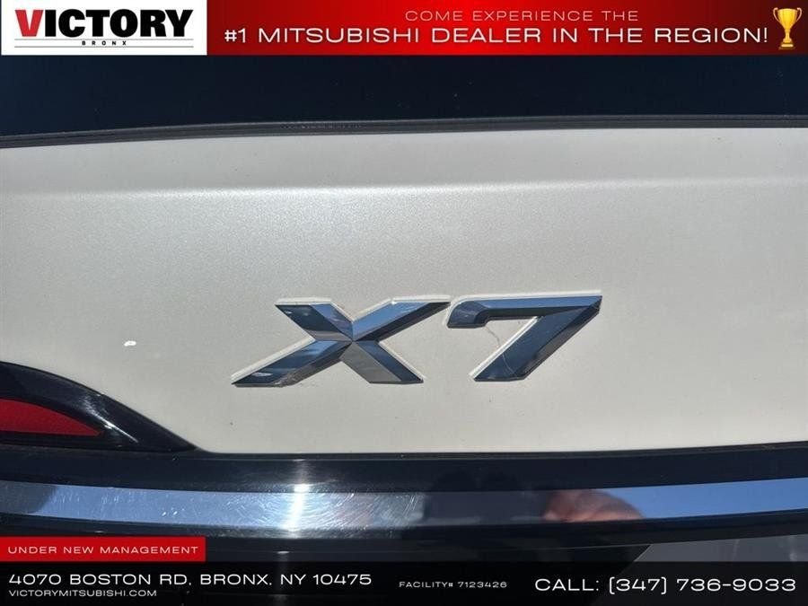 Used 2024 White BMW xDrive40i image 23