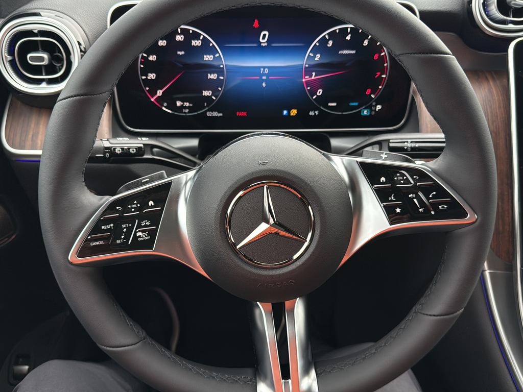 Used 2026 Silver Mercedes-Benz GLC 300 image 11