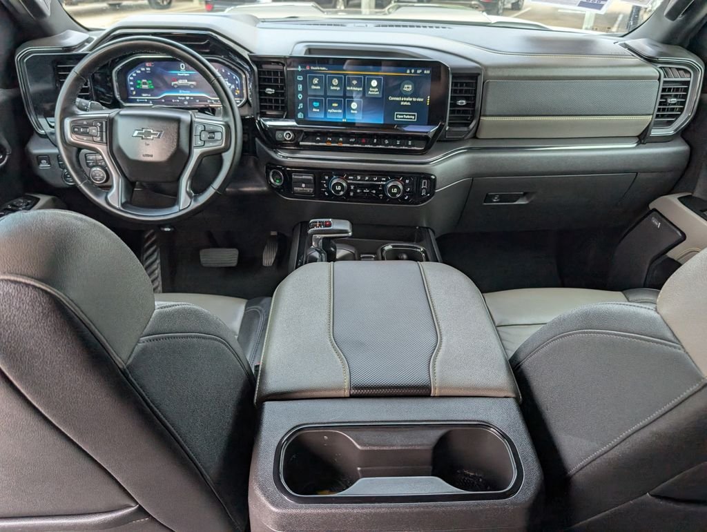 Used 2025 White Chevrolet ZR2 image 22