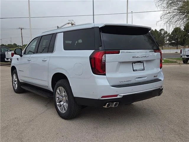 New 2027 Glacier White Tricoat GMC Denali image 3