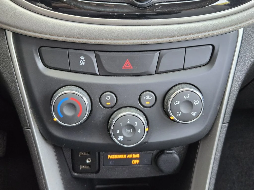 2018 Chevrolet Trax LS - Photo 16