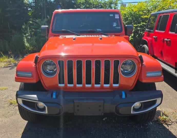 Used 2023 Punkn Metallic Clearcoat Jeep Sahara image 13