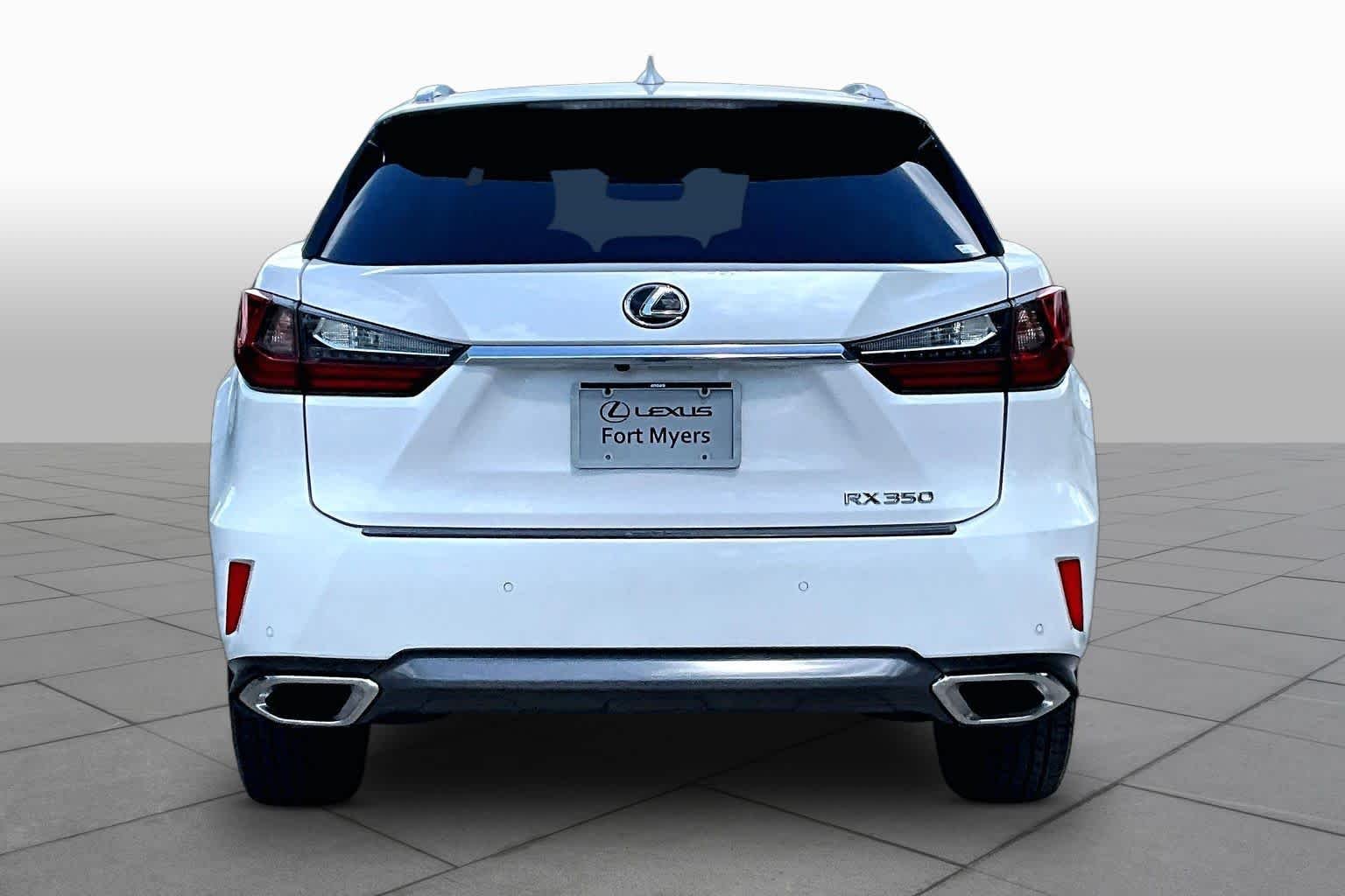 Used 2019 Eminent White Pearl Lexus  image 5