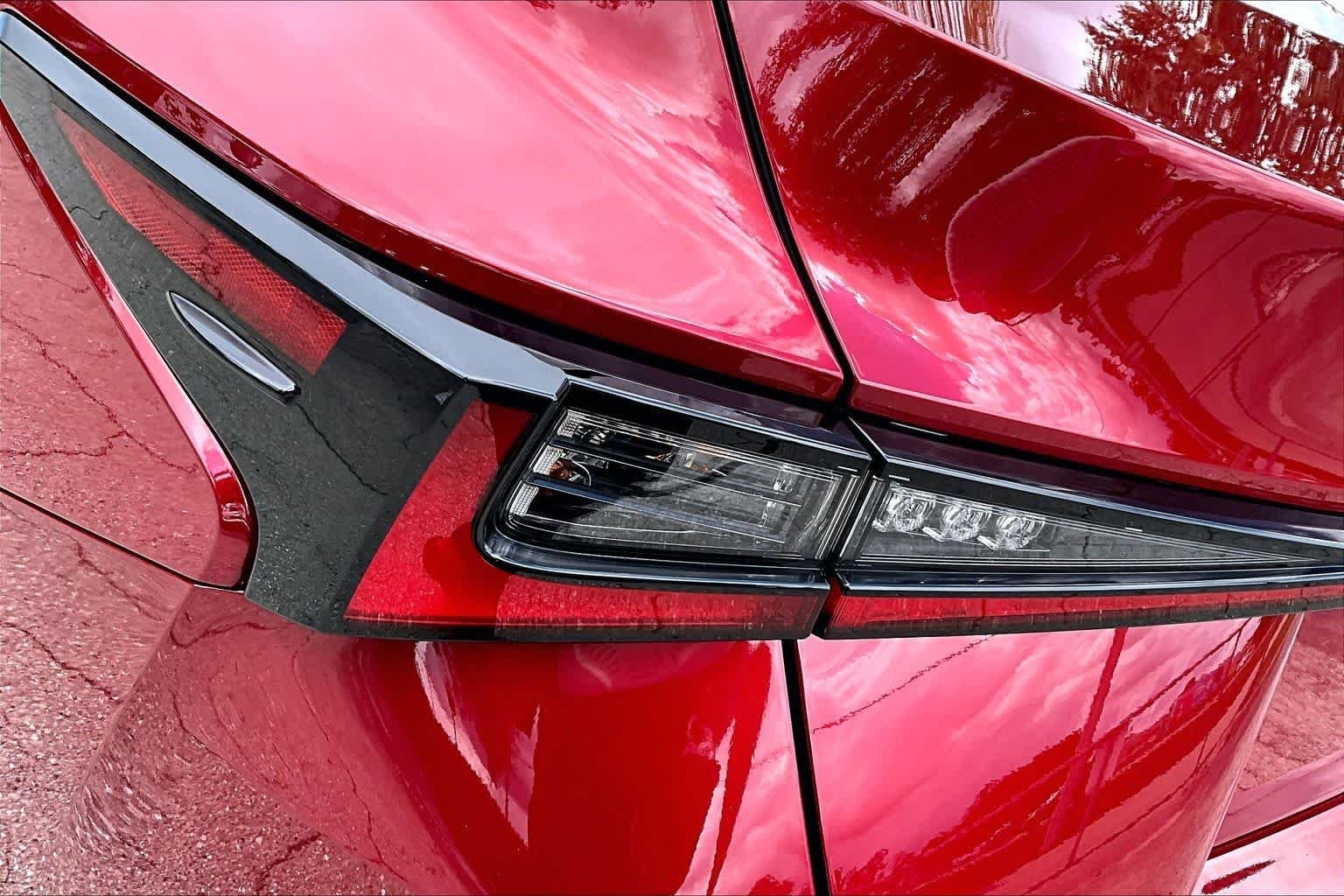 Used 2025 Matador Red Mica Lexus  image 29