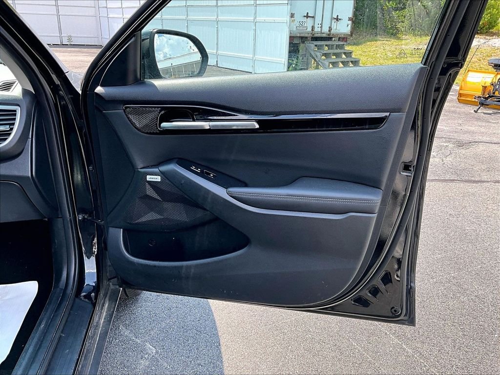 Used 2024 Fusion Black Kia SX image 12