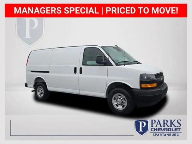 2025 Chevrolet Express 2500 Work Van HD's photo