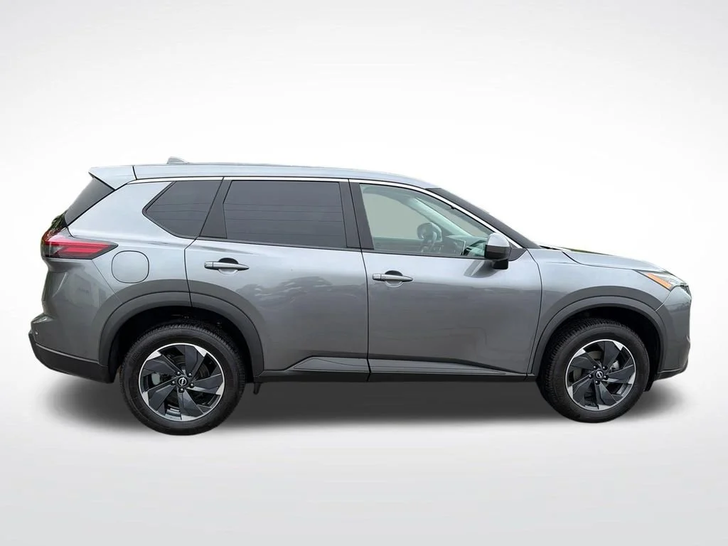 2024 Nissan Rogue SV - Photo 7