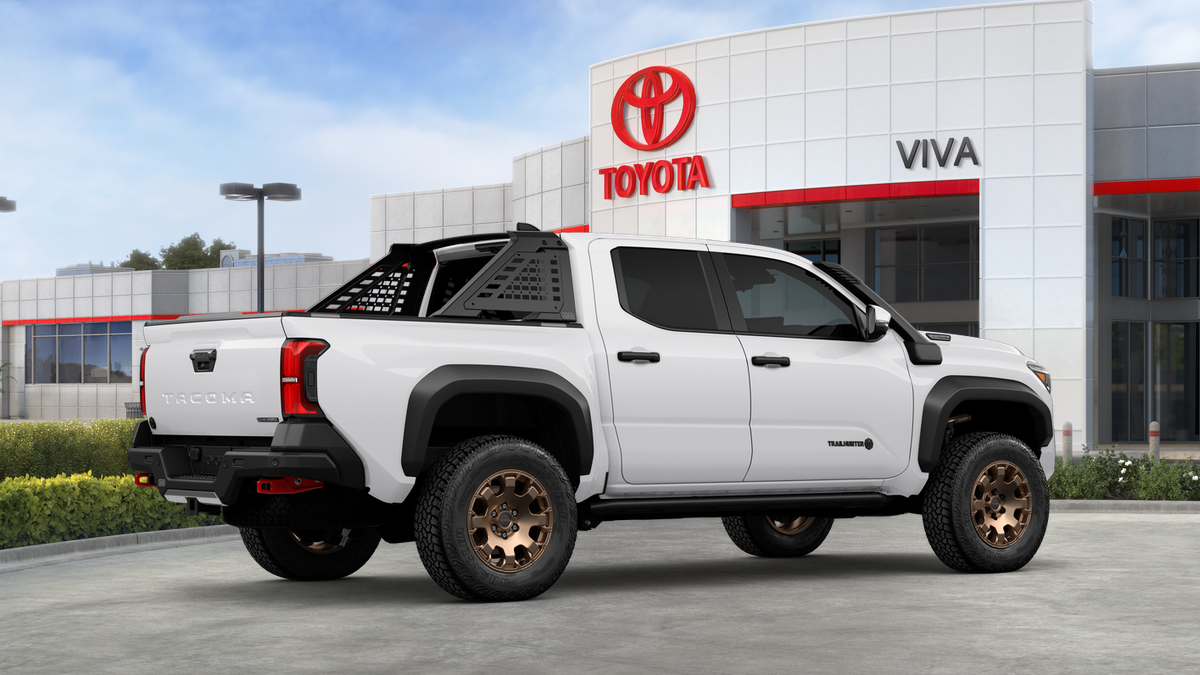 New 2026 Ice Cap Toyota Trailhunter image 11
